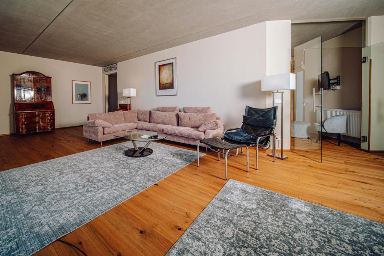 Palac Pakoszow Schlosshotel Wernersdorf يلينيا غورا المظهر الخارجي الصورة Interior of a typical apartment