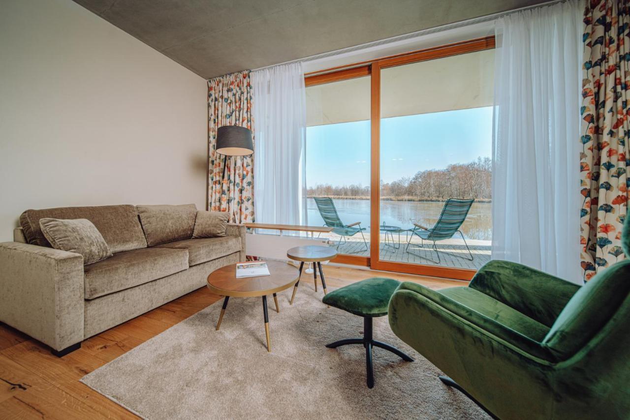 Palac Pakoszow Schlosshotel Wernersdorf يلينيا غورا المظهر الخارجي الصورة A living room